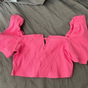Pink crop-top